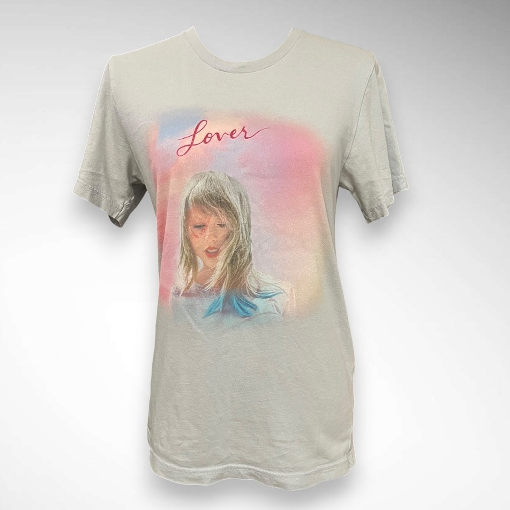 TAYLOR SWIFT Light Bluish Gray Short Sleeve Colorful Lover Graphic T-Shirt Small
